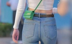 广场舞彩云伴海鸥